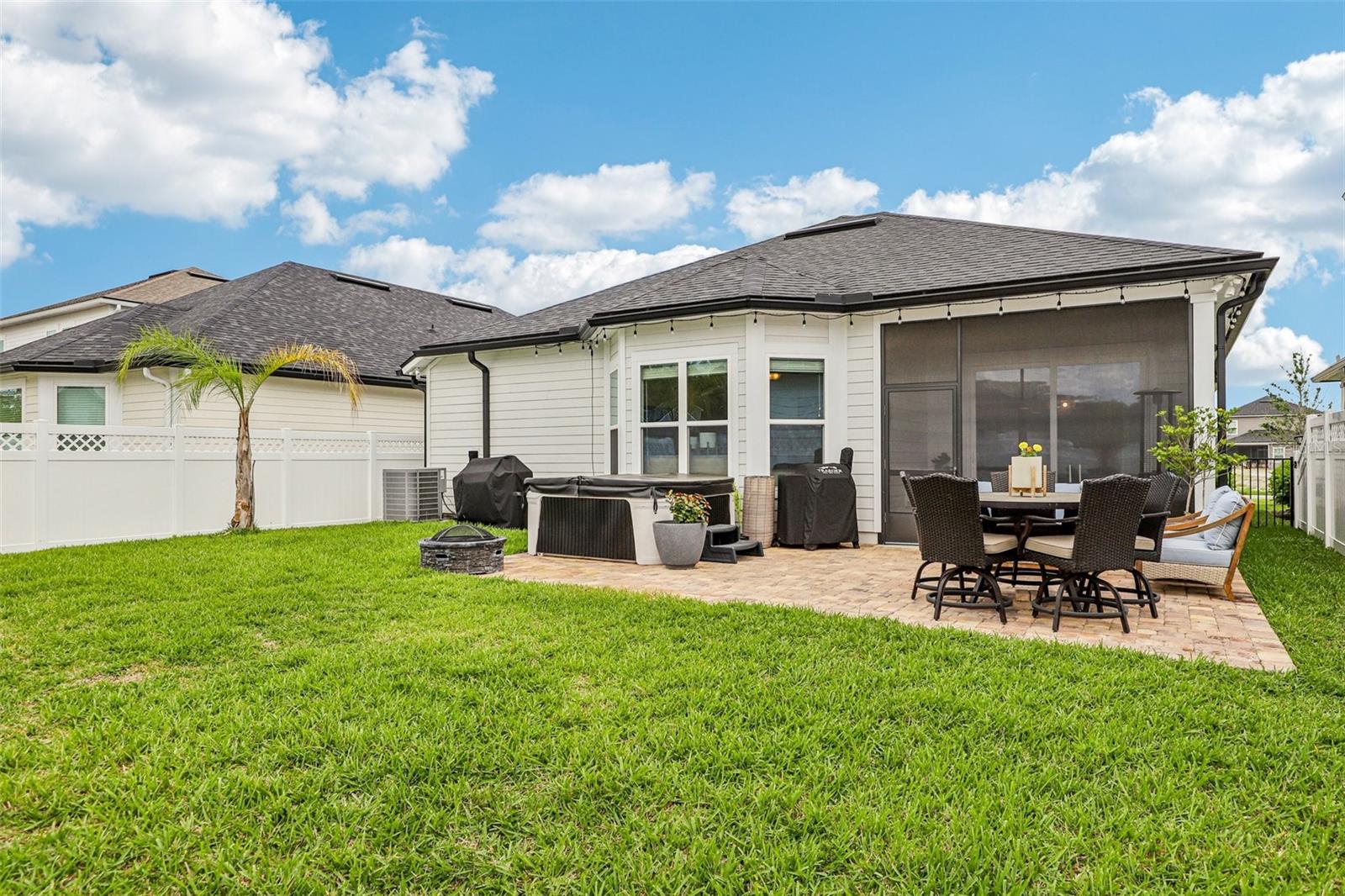 SILVER LNDG PH 2B - Residential