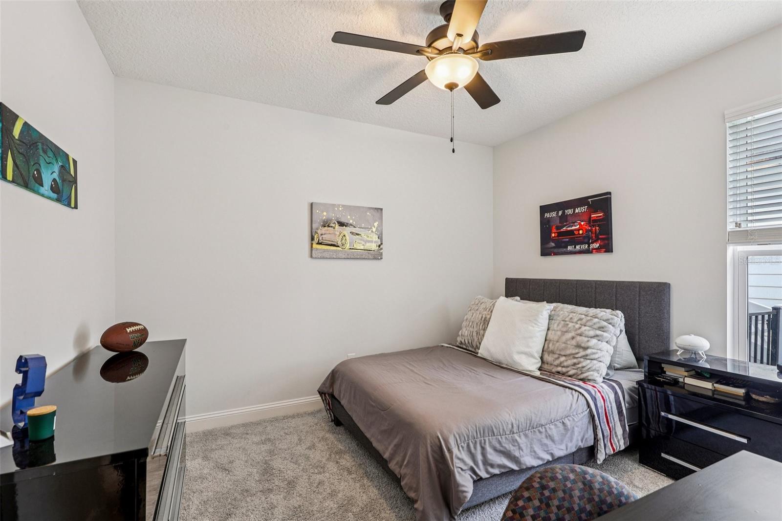 SILVER LNDG PH 2B - Residential