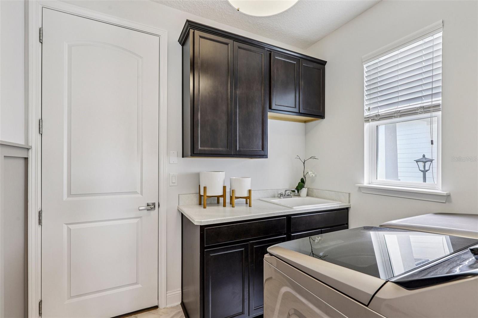 SILVER LNDG PH 2B - Residential