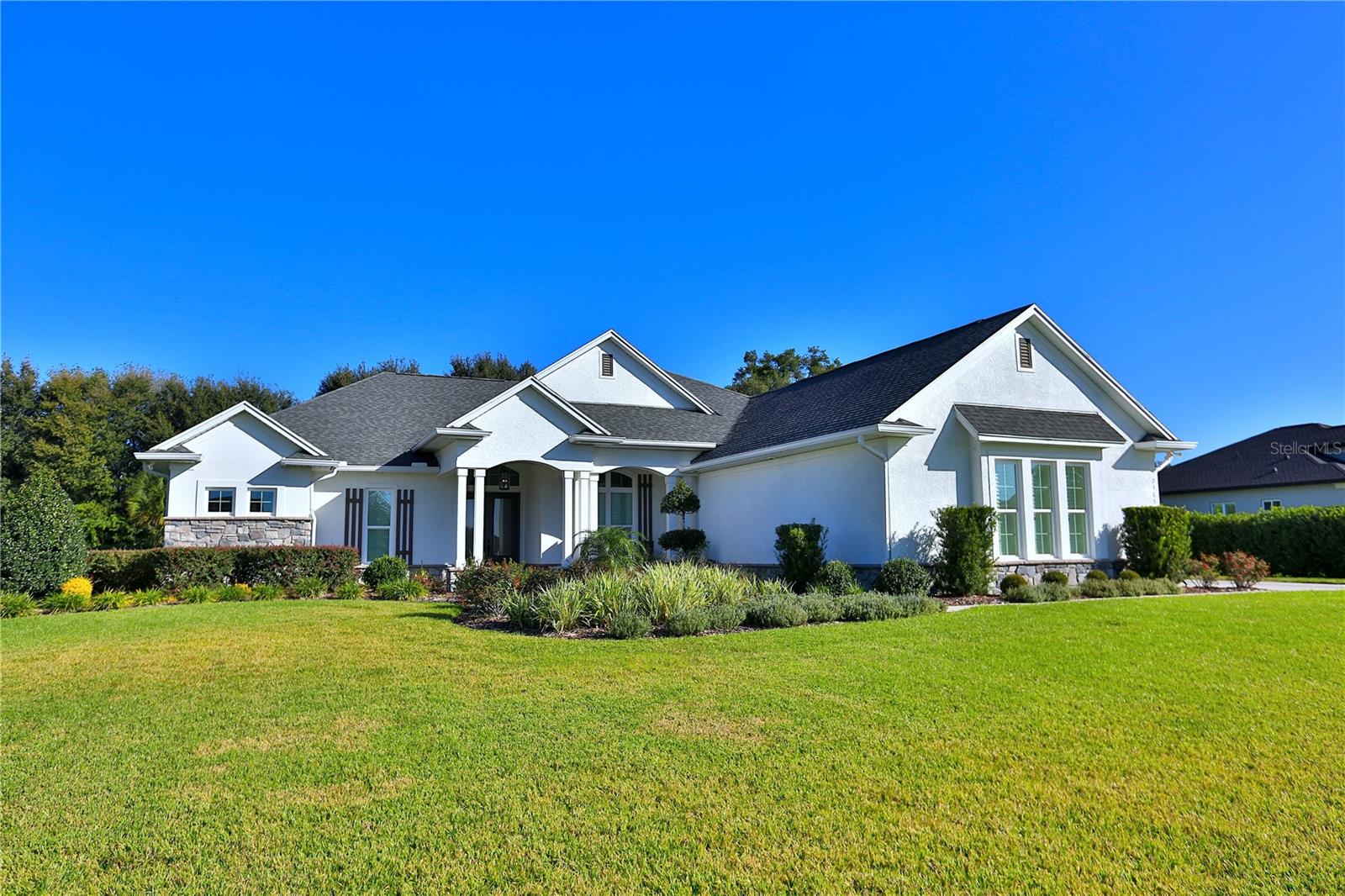 LEGENDARY TRAILS - Residential