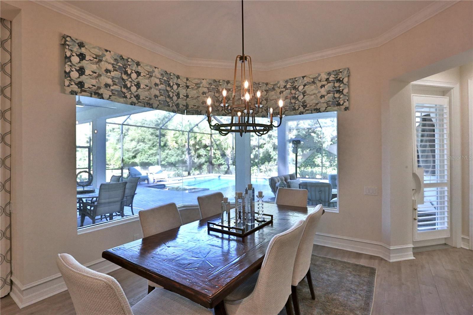 LEGENDARY TRAILS - Residential