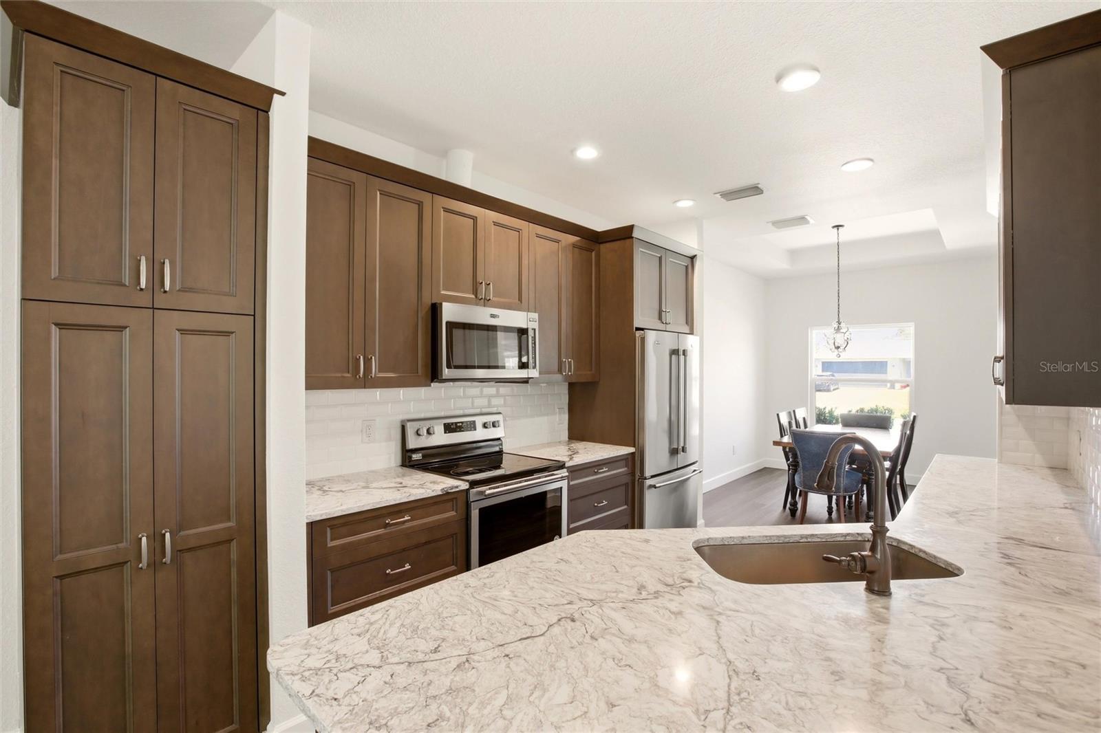 CHAMBERLAIN - Residential