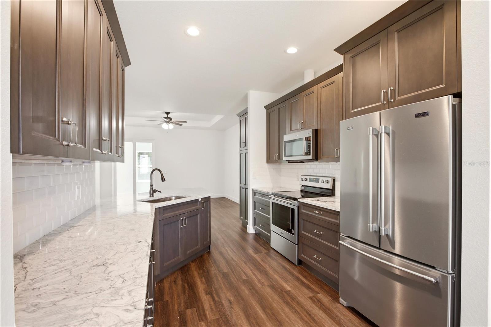 CHAMBERLAIN - Residential