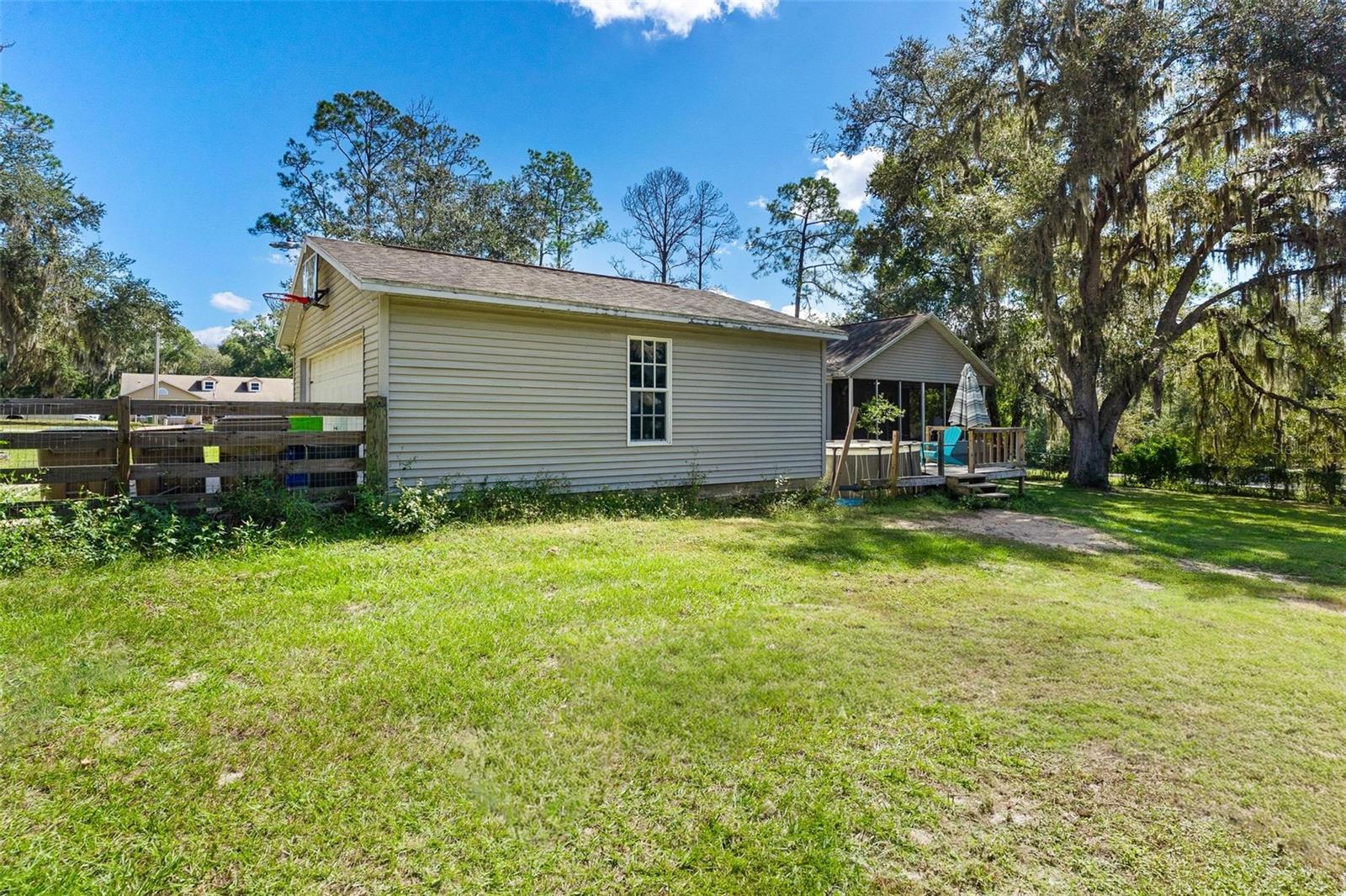 SPRING LAKE PINES SUB - Residential