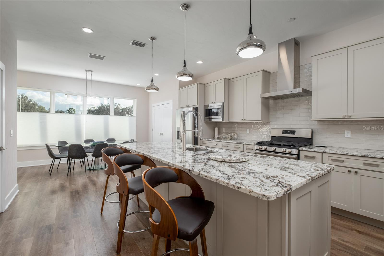 THE VUE AT CELEBRATION POINTE - Residential