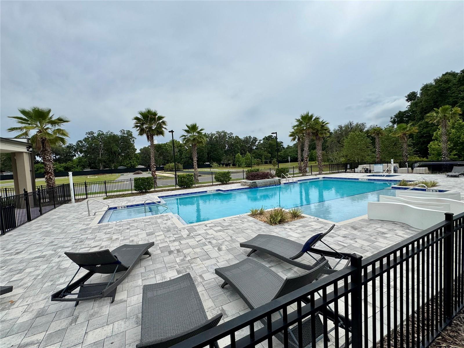 THE VUE AT CELEBRATION POINTE - Residential