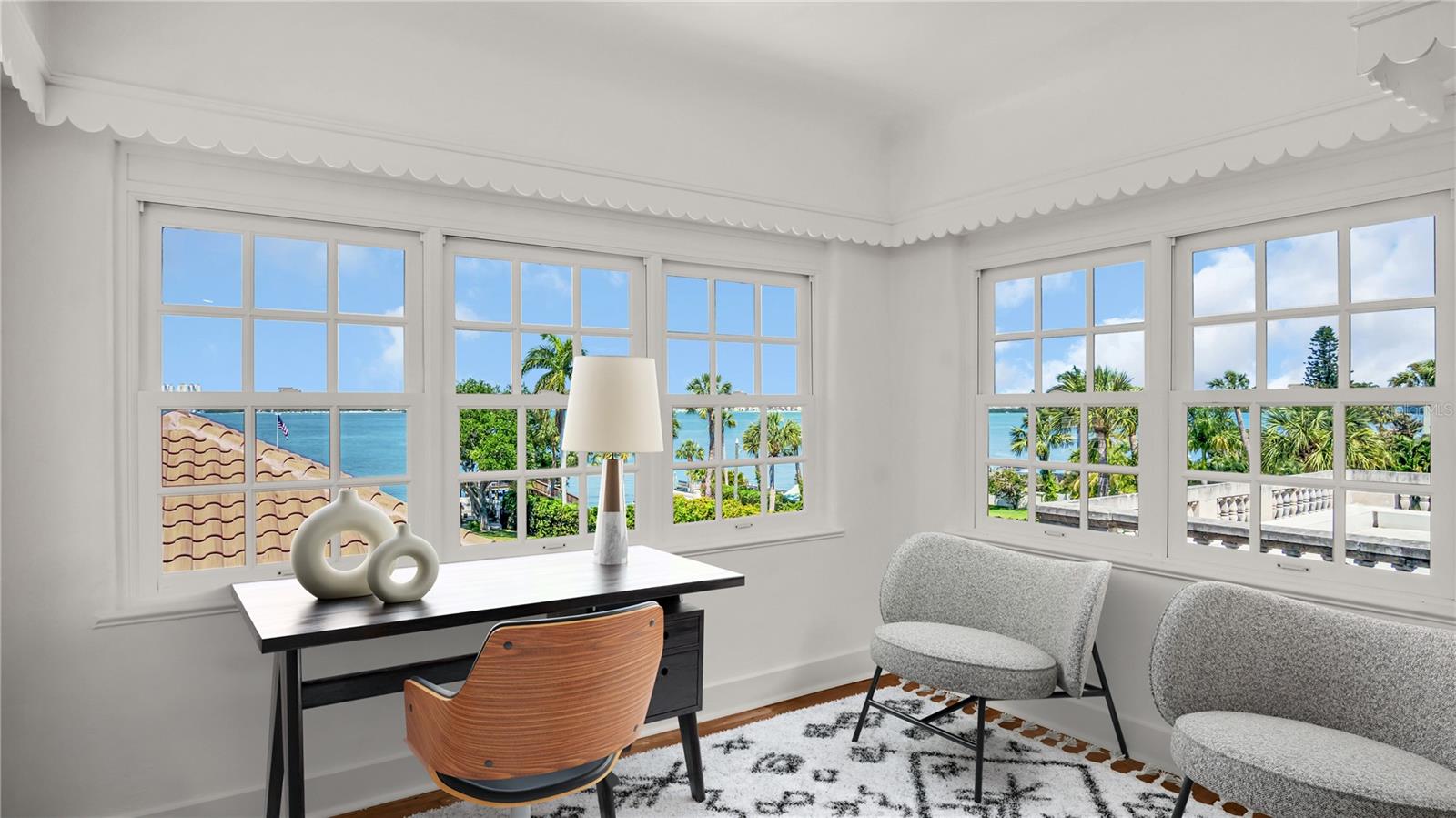 HARBOR OAKS - Residential