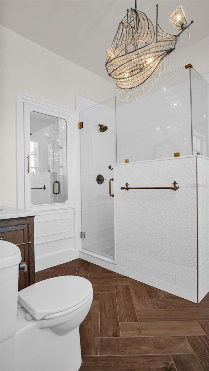 HARBOR OAKS - Residential