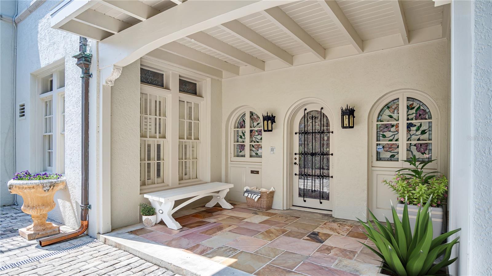 HARBOR OAKS - Residential