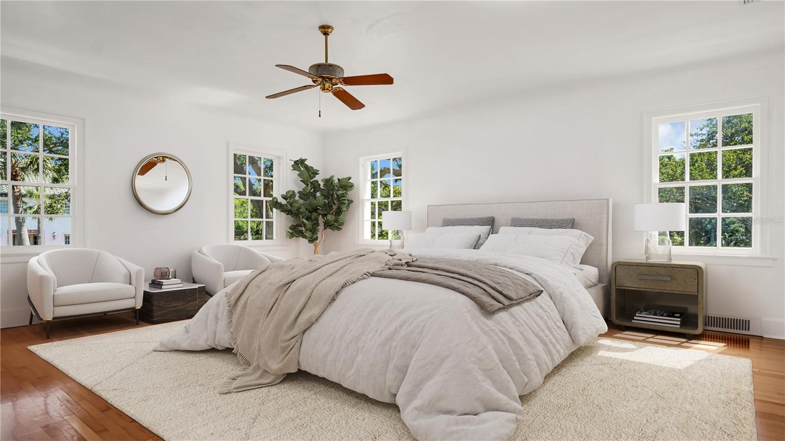 HARBOR OAKS - Residential