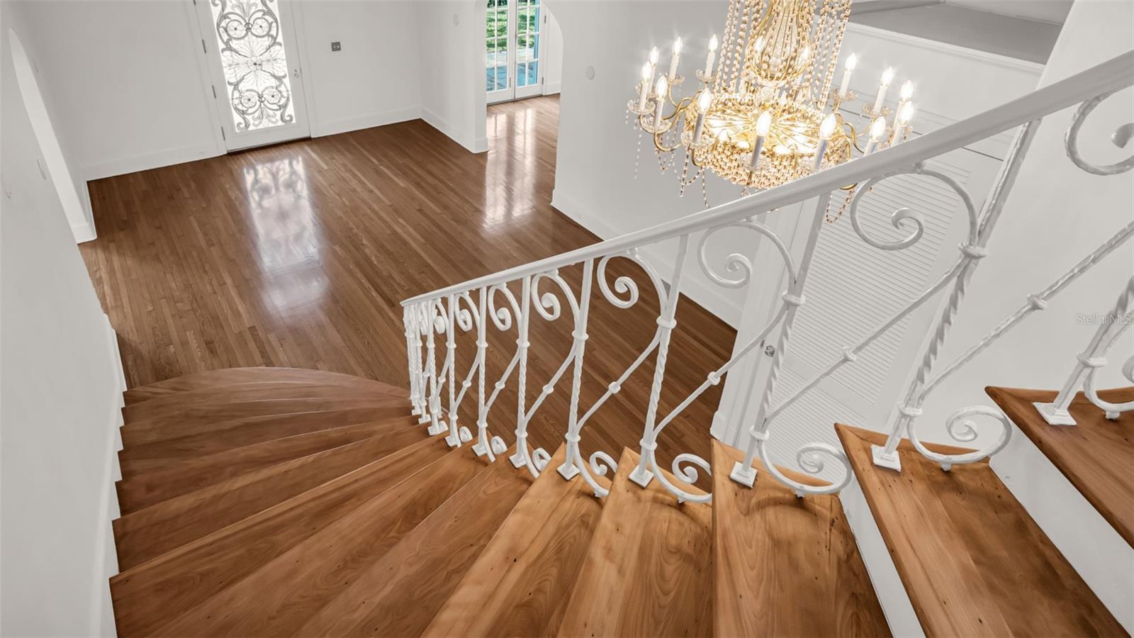 HARBOR OAKS - Residential