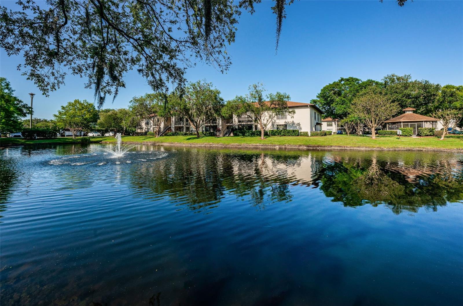 CRYSTAL LAKE CONDO - Residential Lease