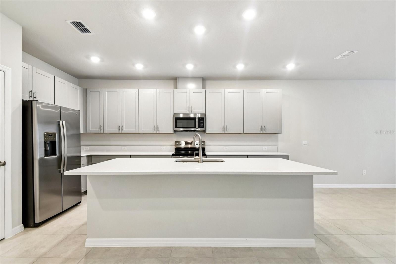 1121 WILD CREST LANE