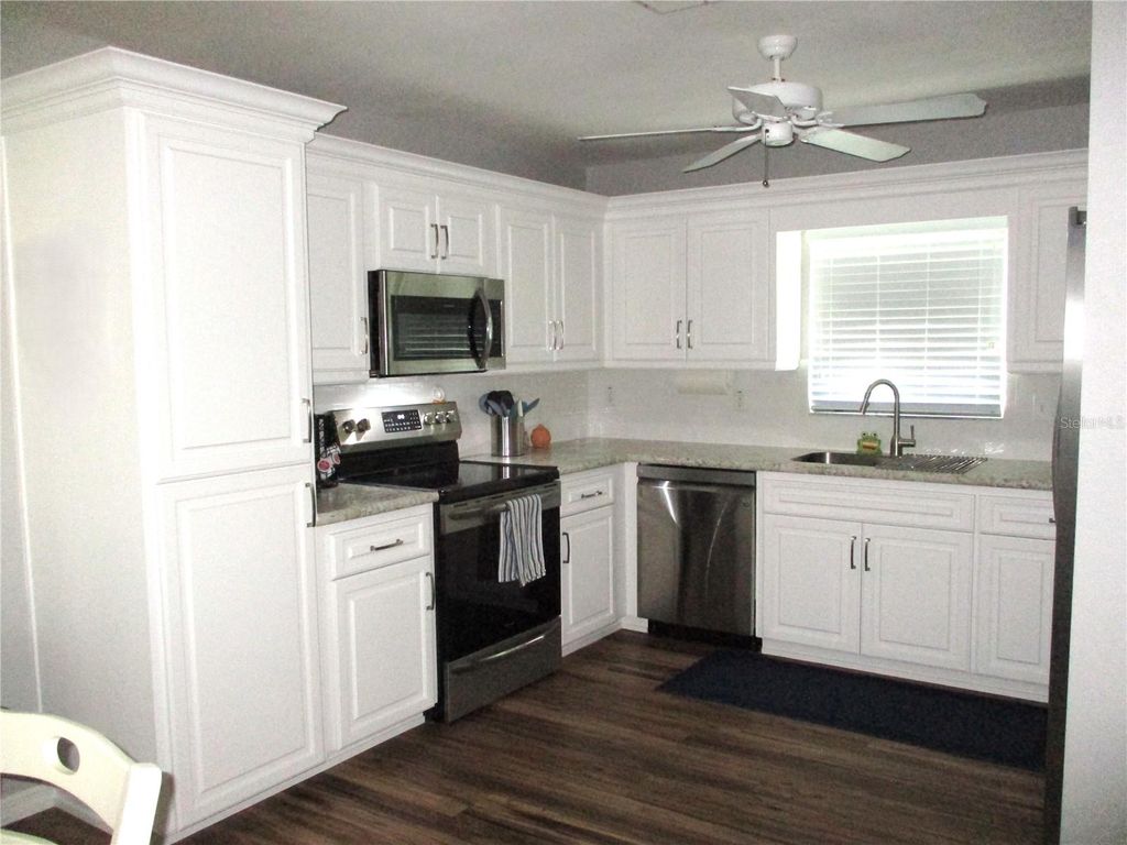 Photo of 13908 SW 114th Circle, Dunnellon, FL 34432 (MLS # OM721740)