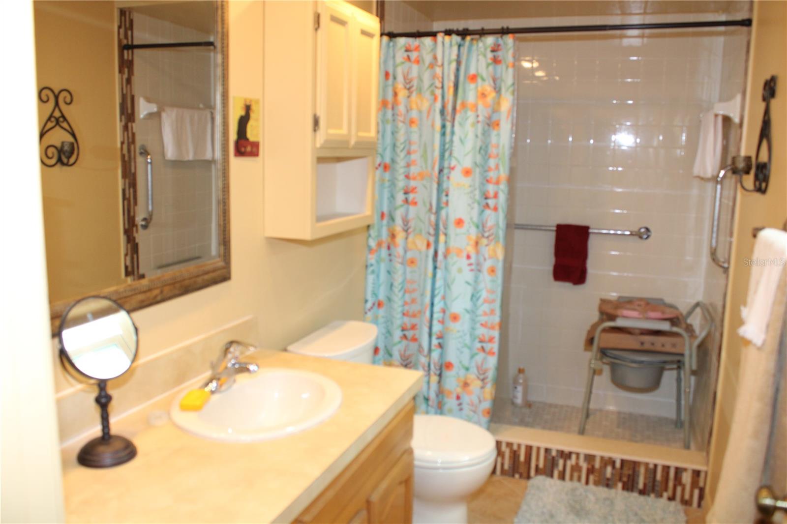 LAKES UNIT 2 PH 4 - Residential