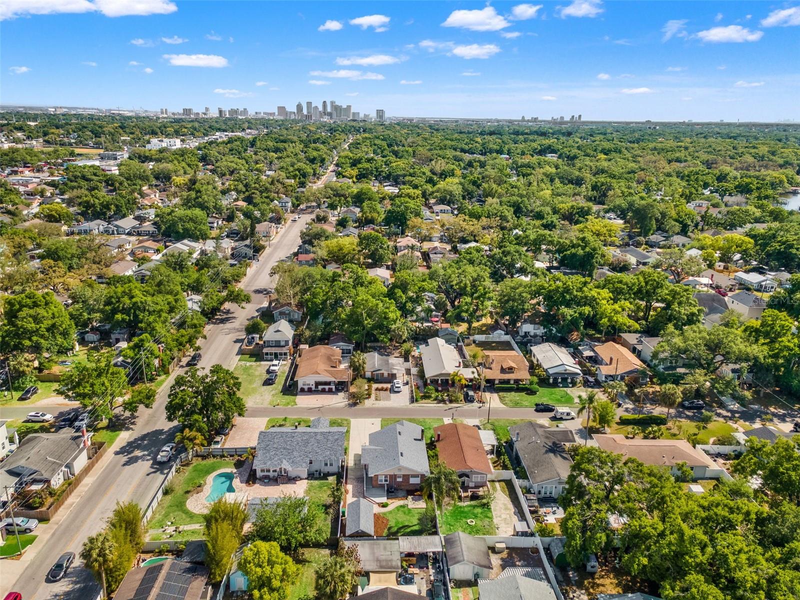 RIVERCREST - Residential