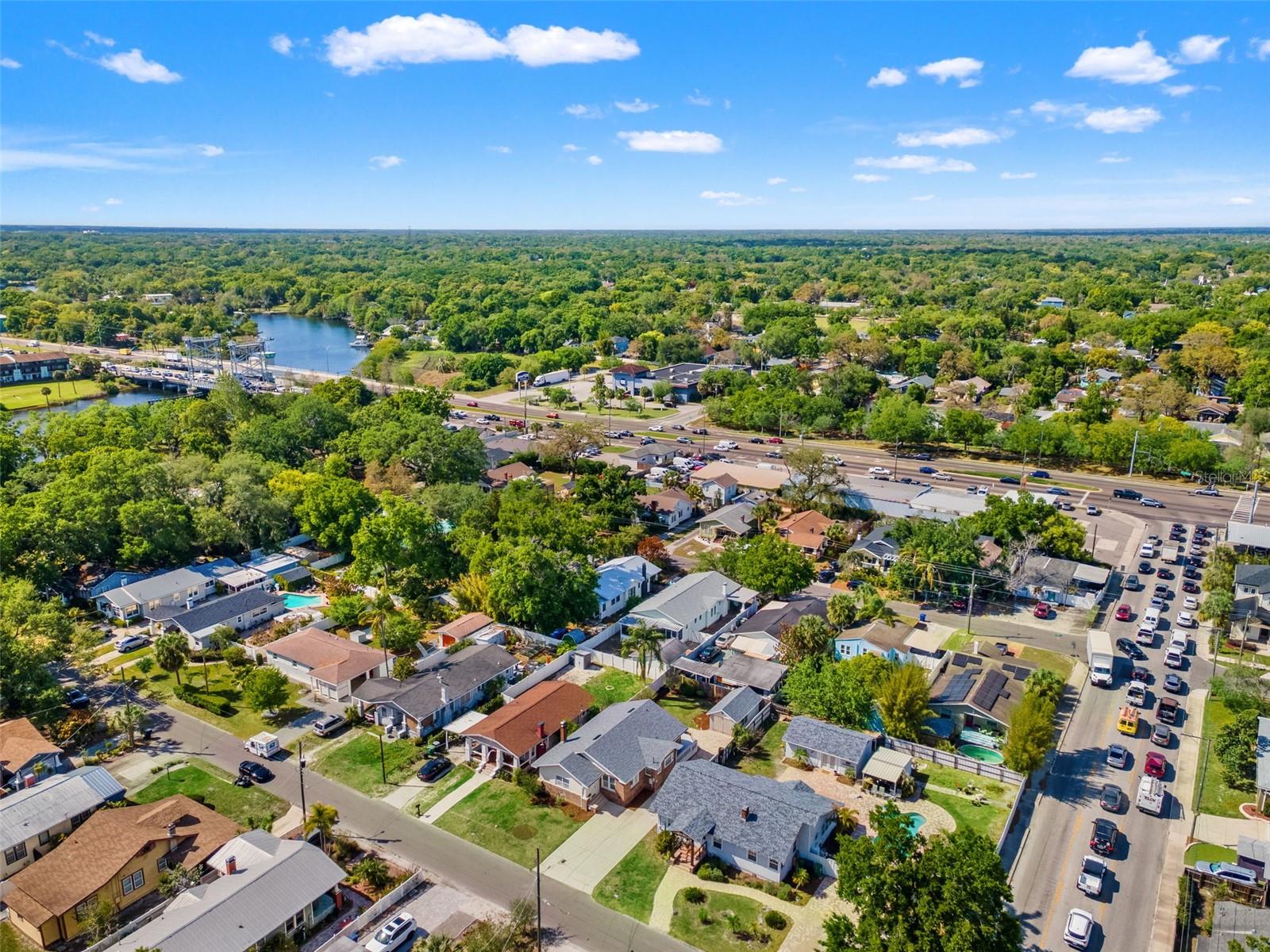 RIVERCREST - Residential