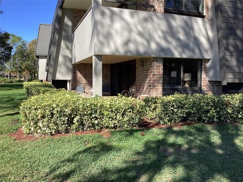 A home in PALM HARBOR