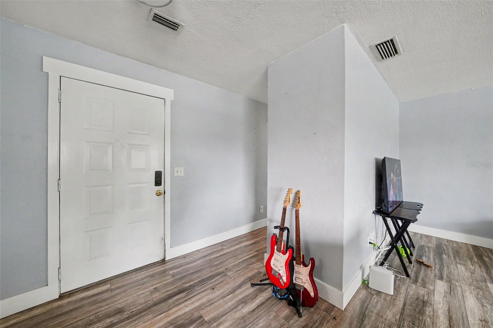 1180 BALFOUR DRIVE