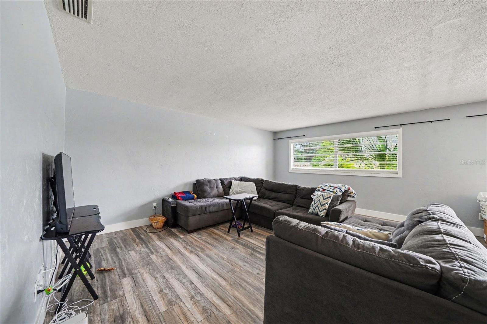 1180 BALFOUR DRIVE