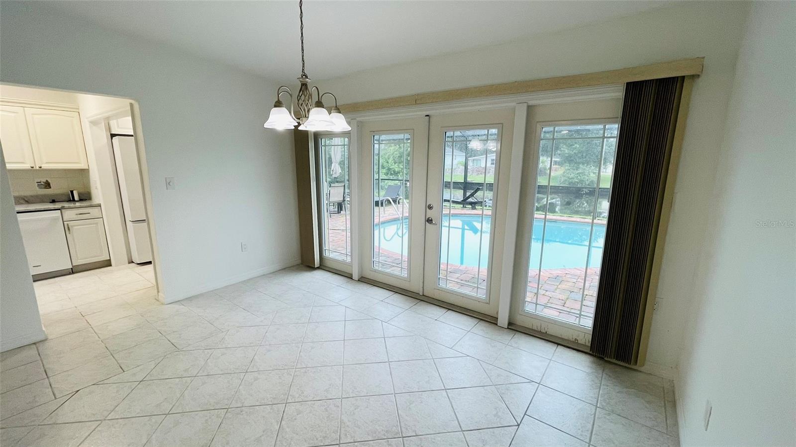 4159 CONWAY BOULEVARD