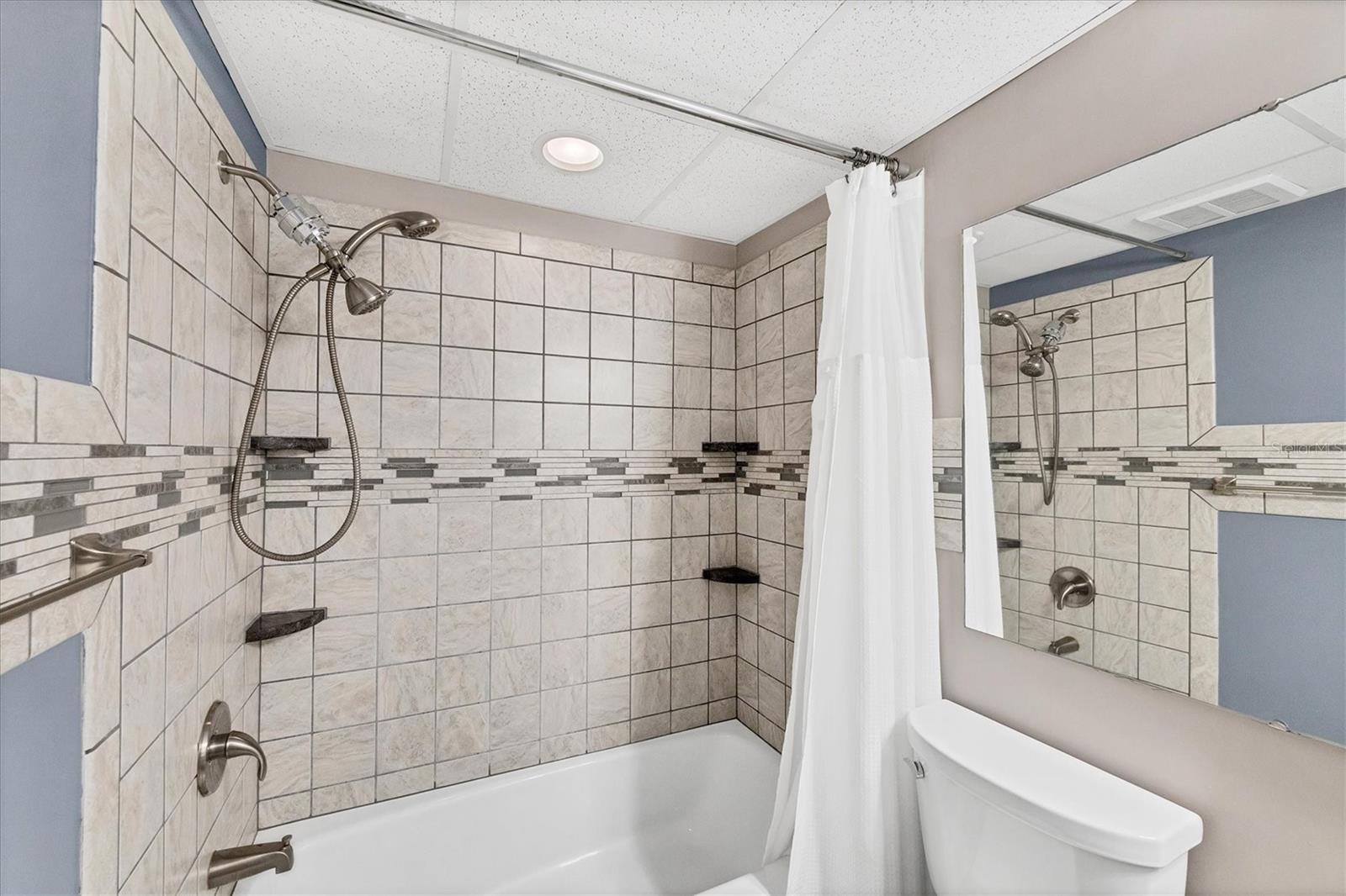 GULF POINT - Residential