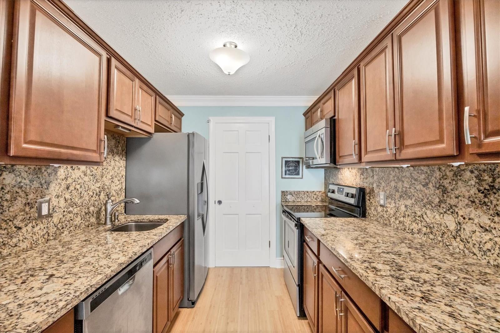 GULF POINT - Residential