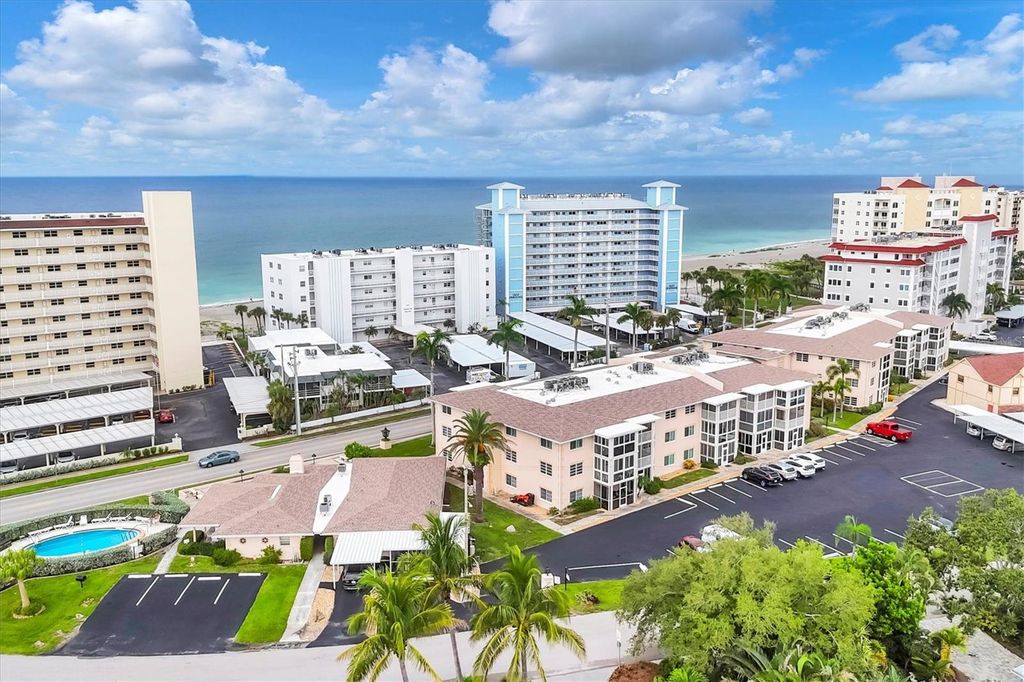 Photo of 200 The Esplanade N #B20, Venice, FL 34285 (MLS # D6143760)