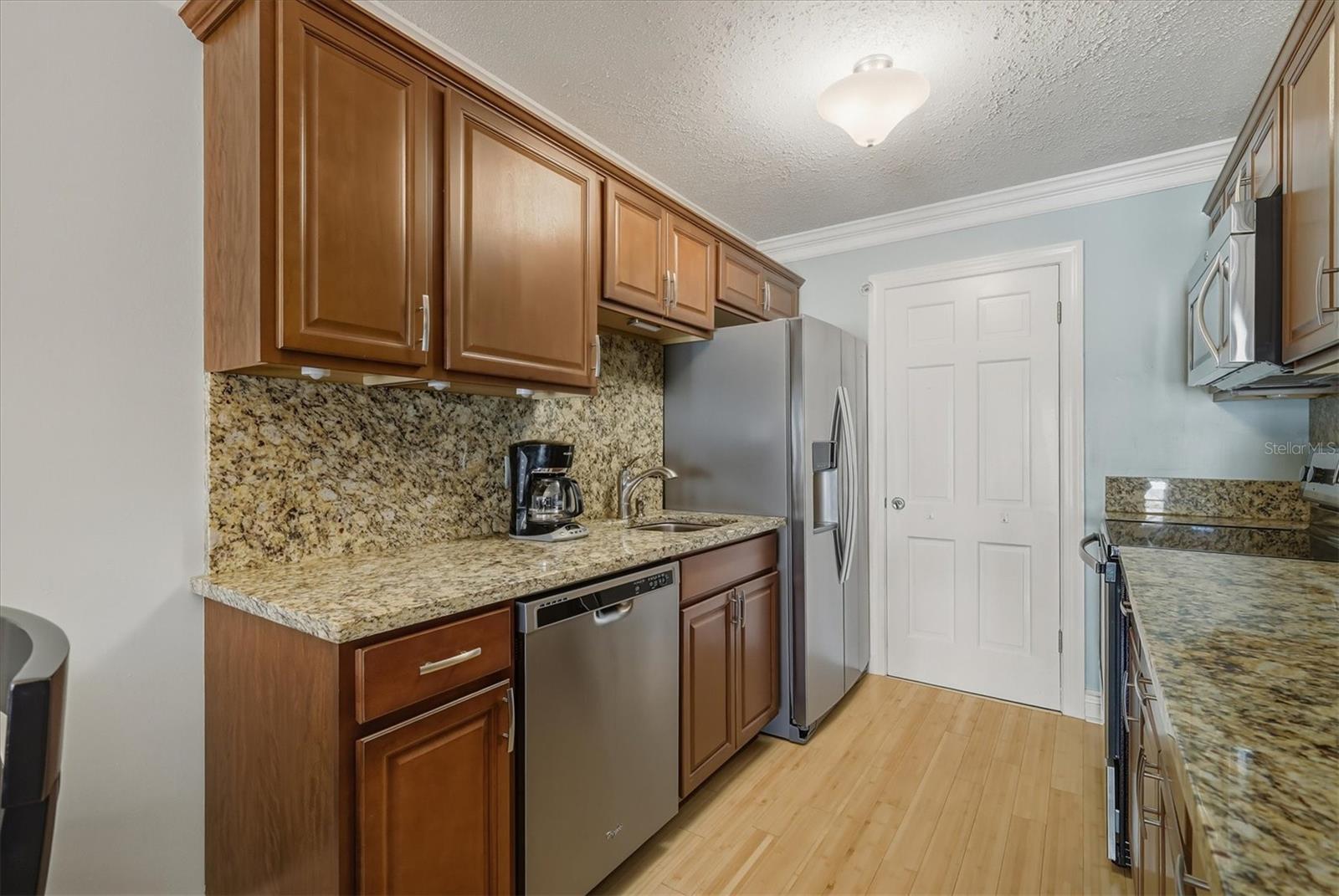 GULF POINT - Residential