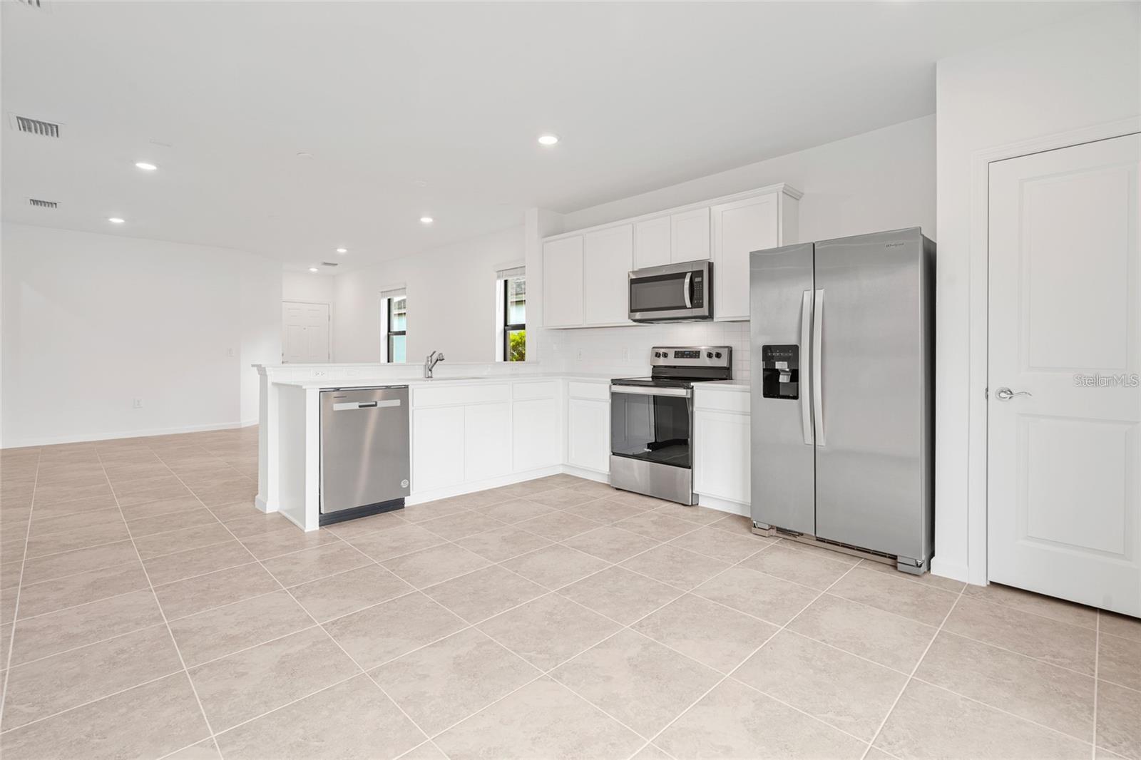 6560 SILVERSTAR DRIVE