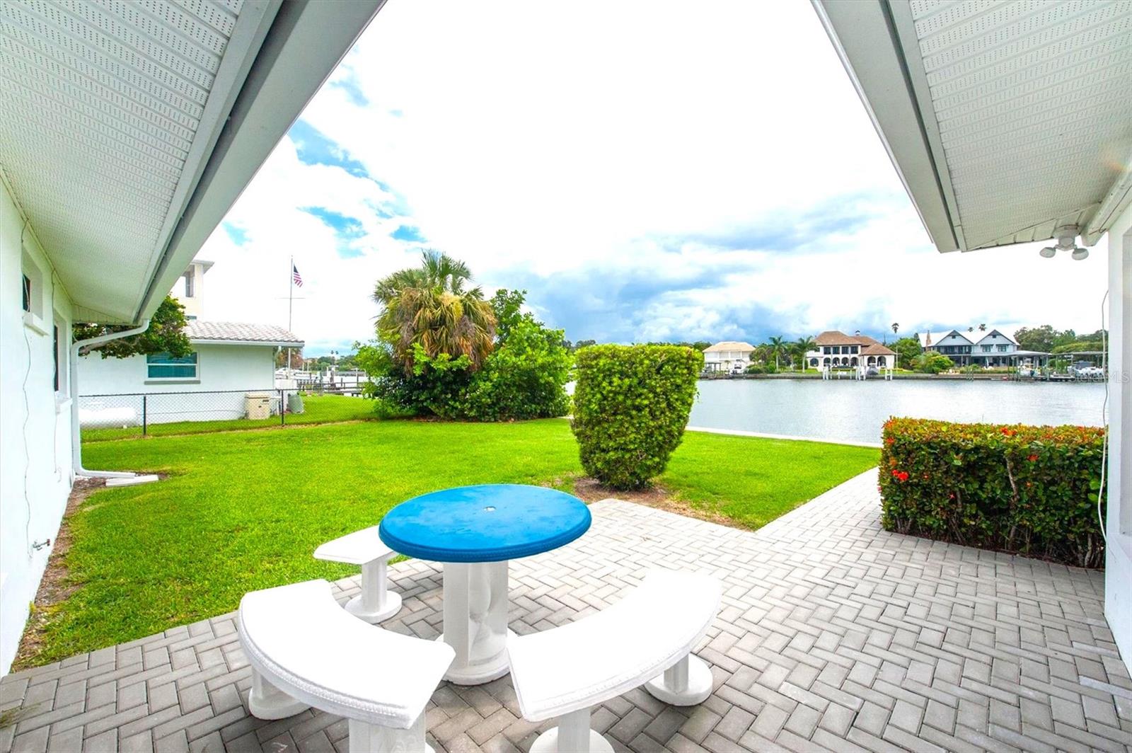 HARBOR BLUFFS SEC 4 - Residential Lease