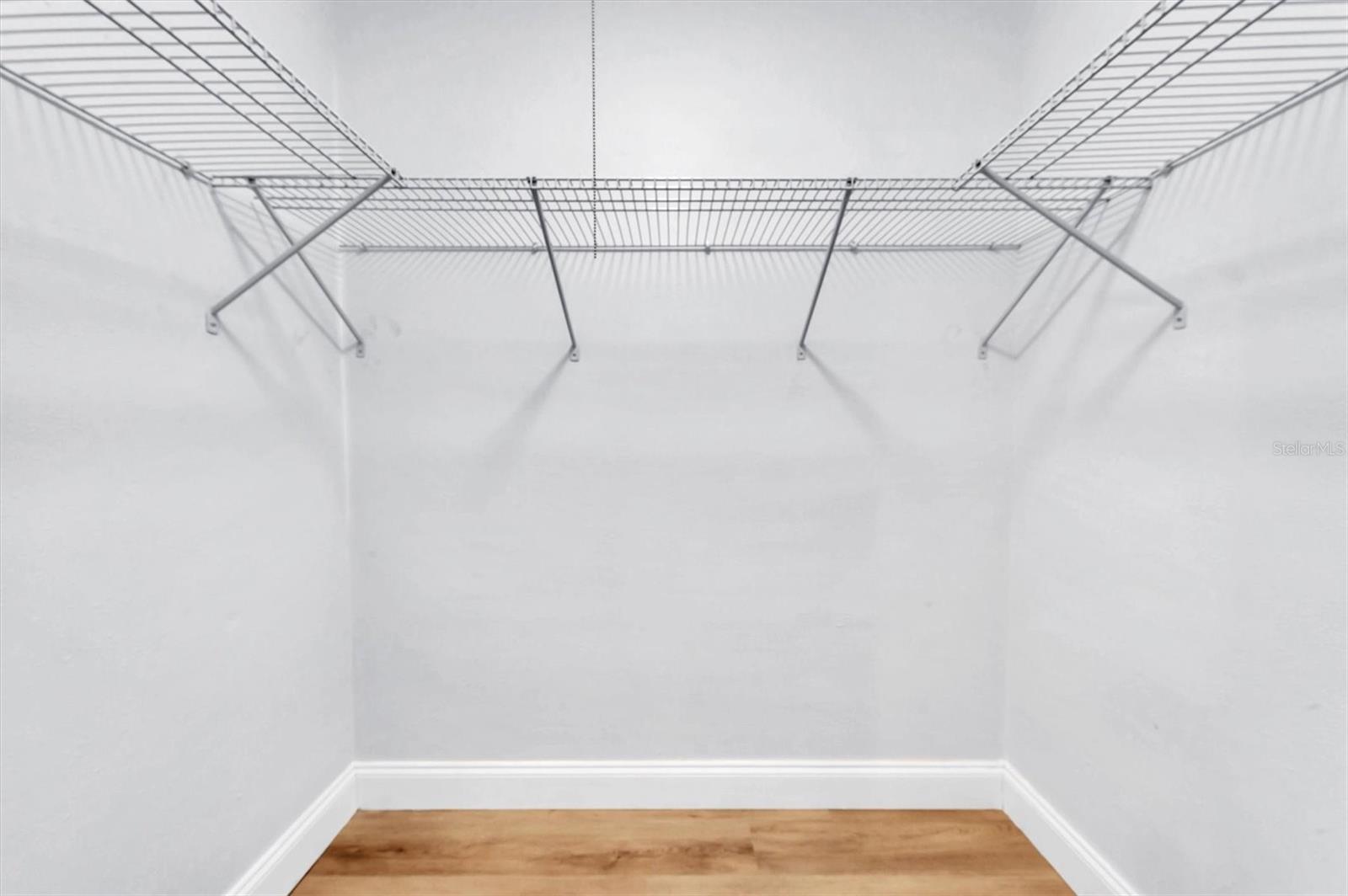 HARBOR BLUFFS SEC 4 - Residential Lease