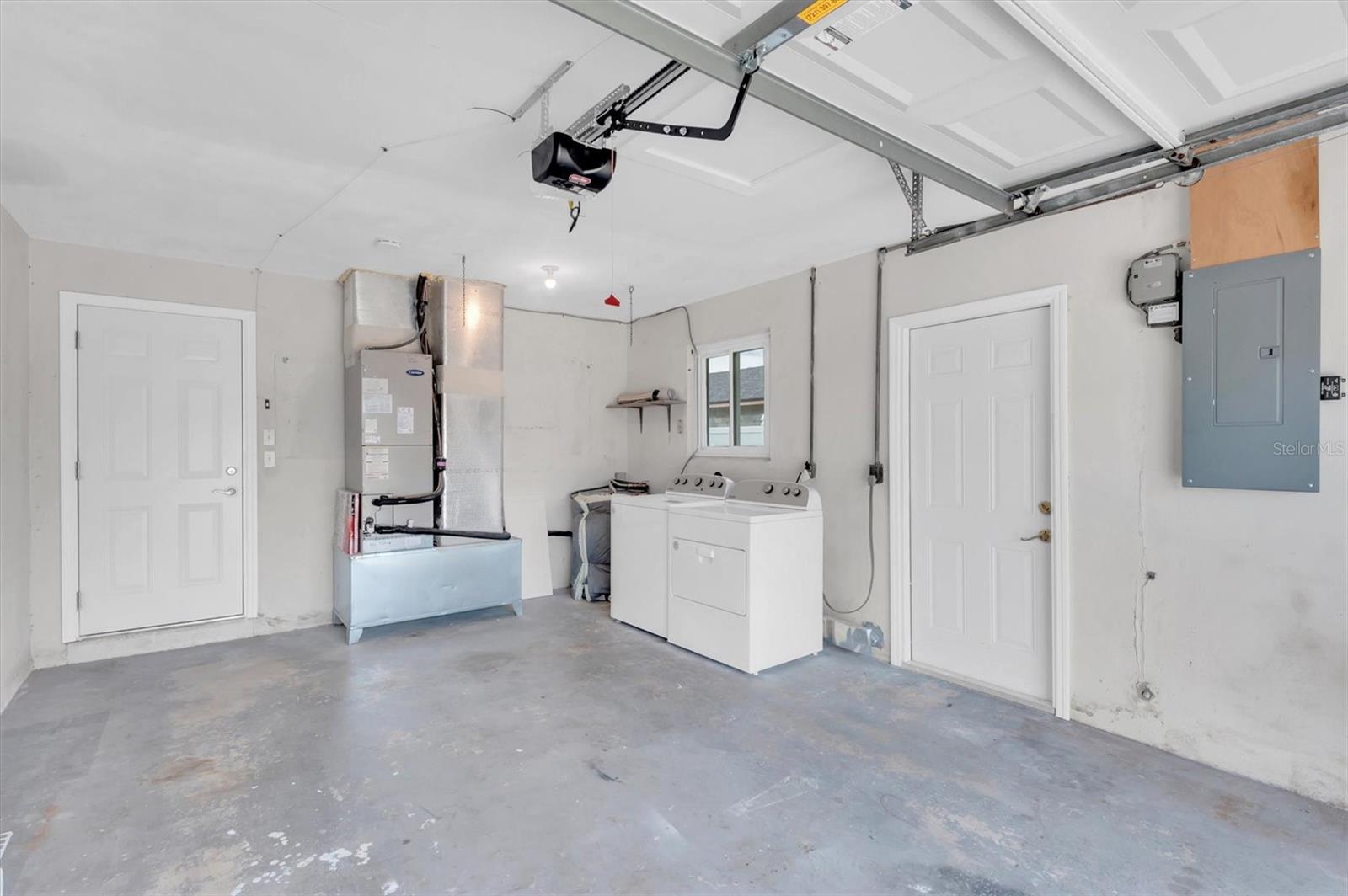 HARBOR BLUFFS SEC 4 - Residential Lease