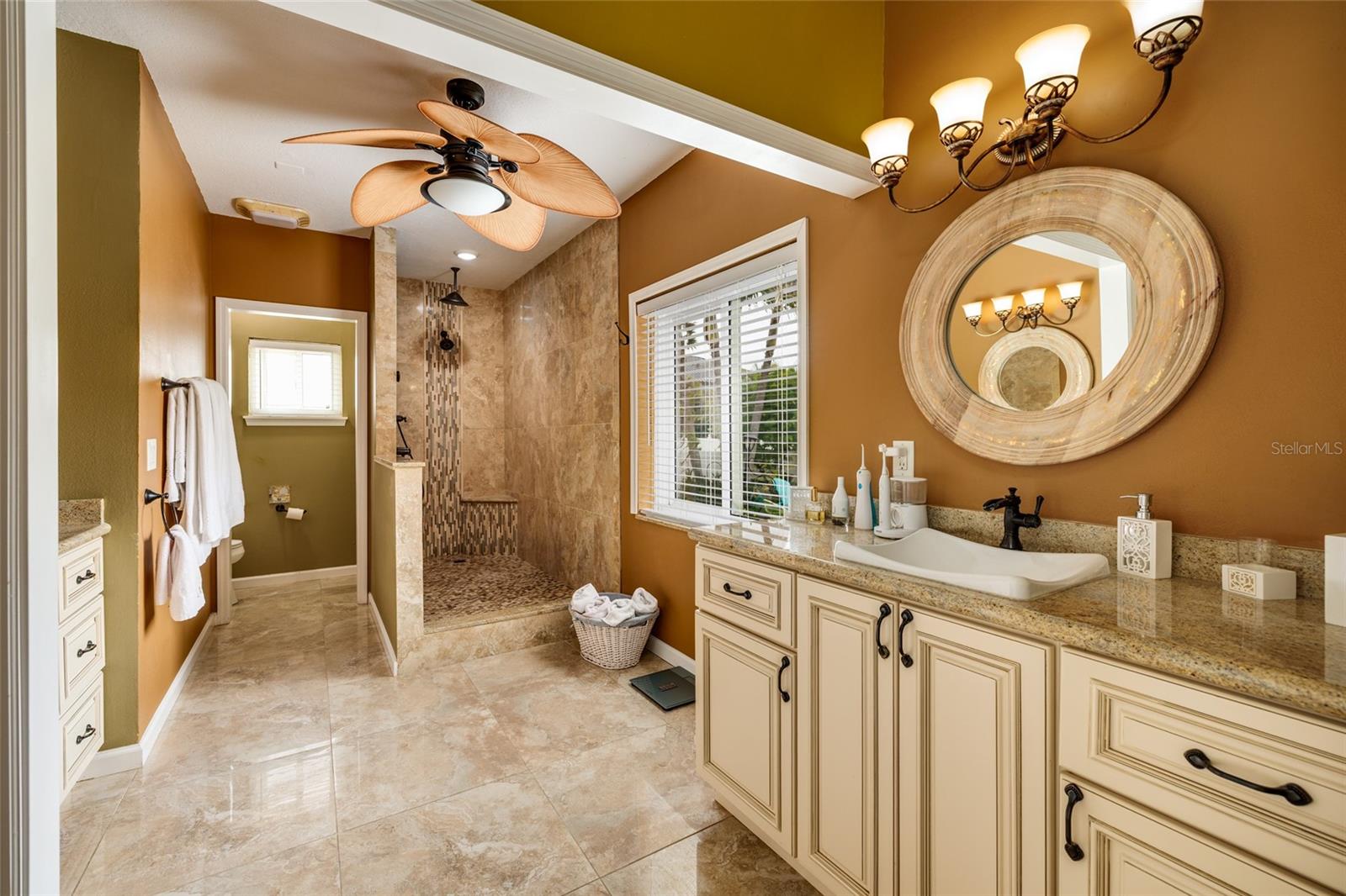 TIERRA VERDE UNIT 1 4TH REP - Residential