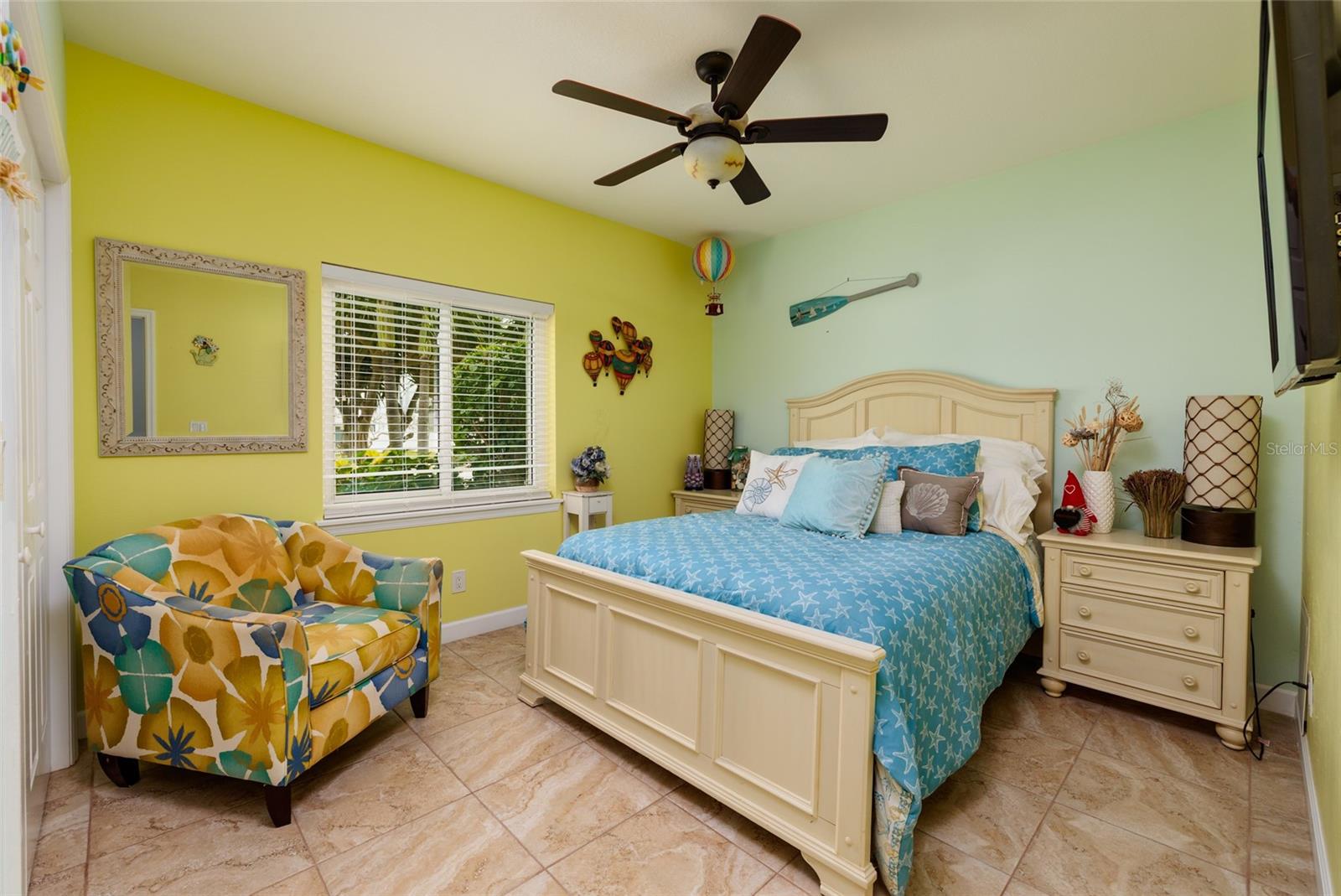 TIERRA VERDE UNIT 1 4TH REP - Residential
