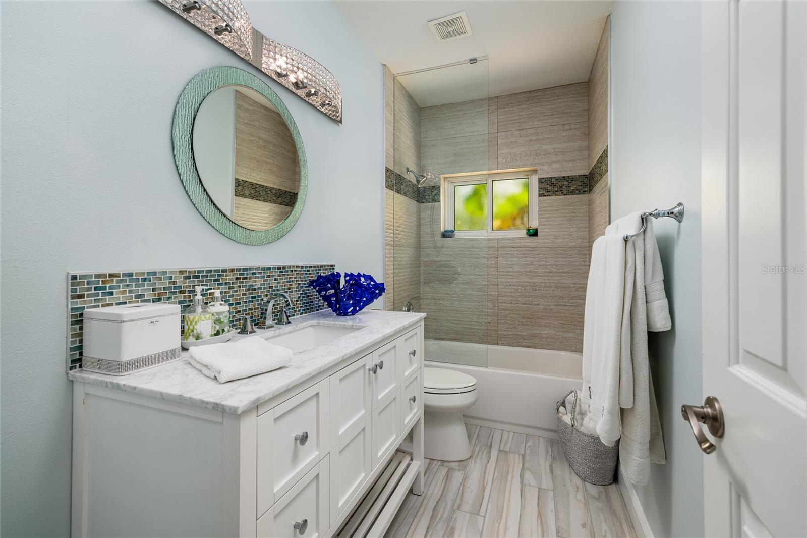 TIERRA VERDE UNIT 1 4TH REP - Residential