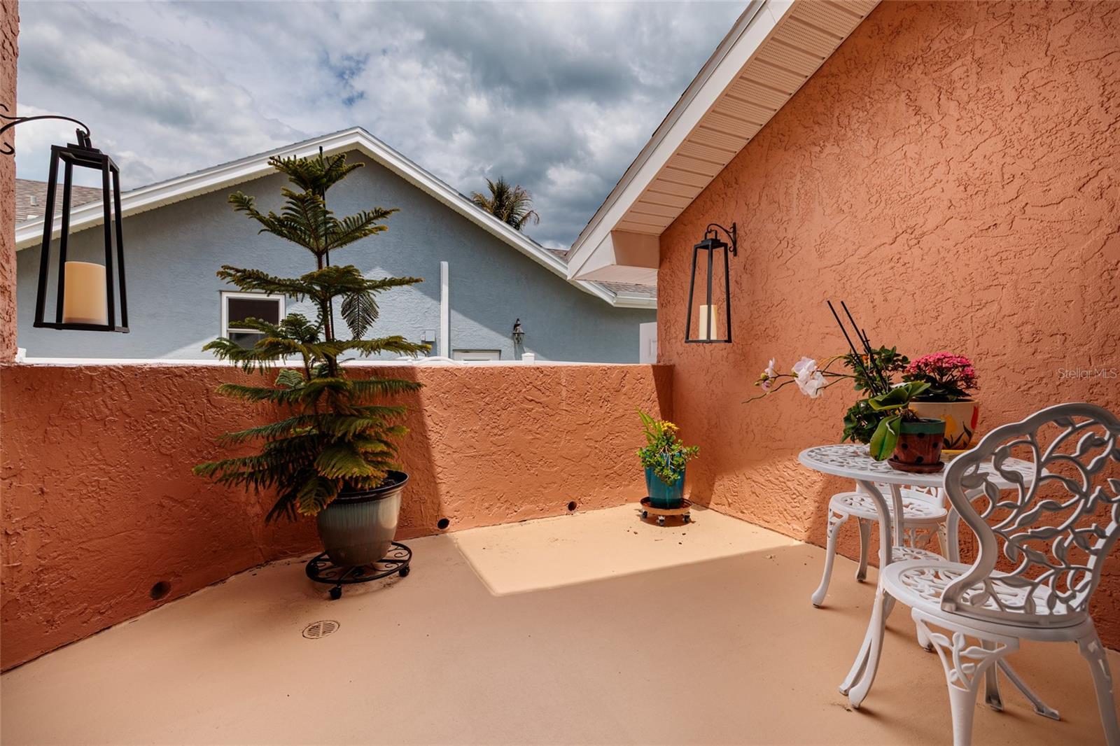 TIERRA VERDE UNIT 1 4TH REP - Residential