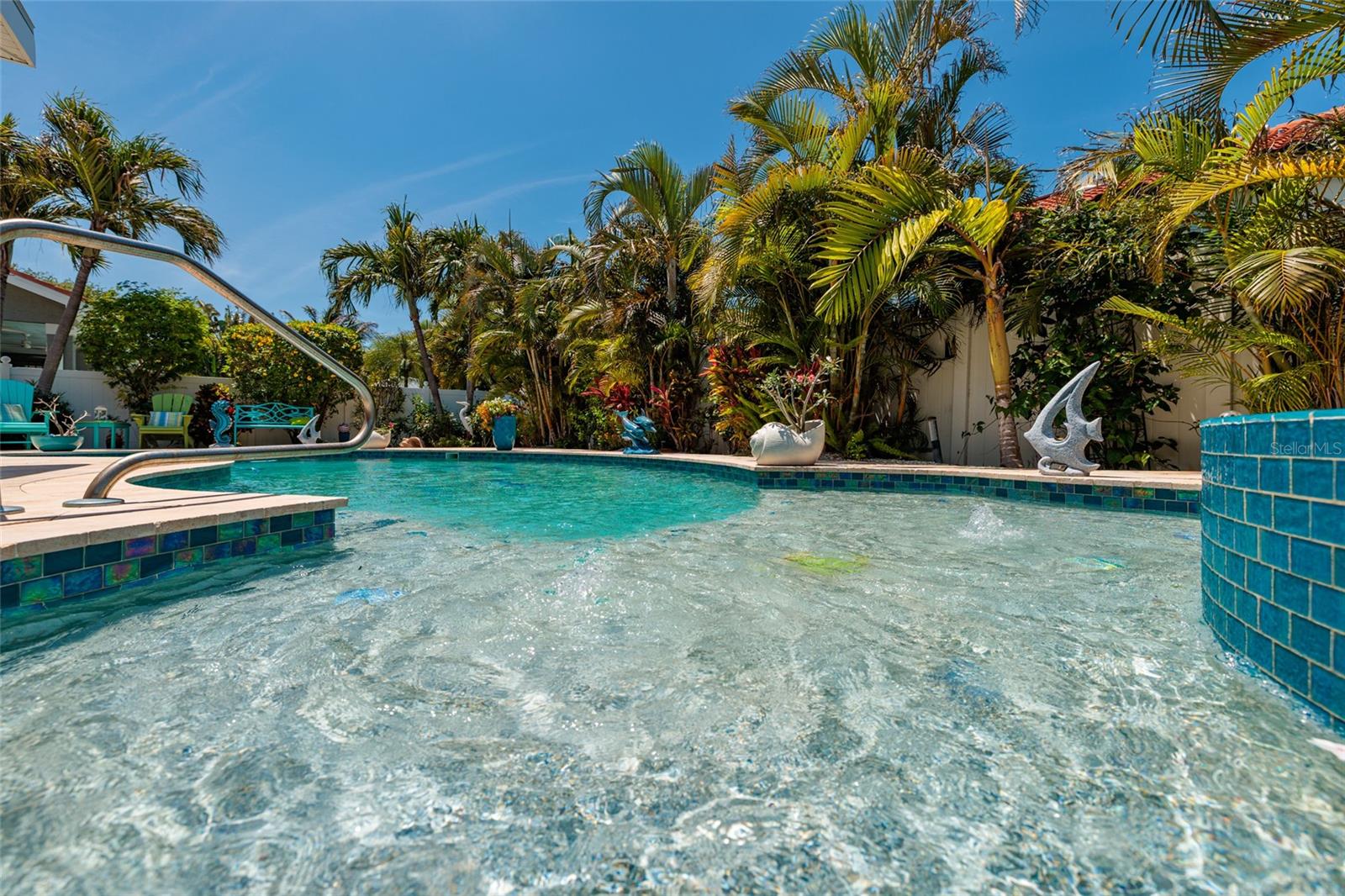 TIERRA VERDE UNIT 1 4TH REP - Residential