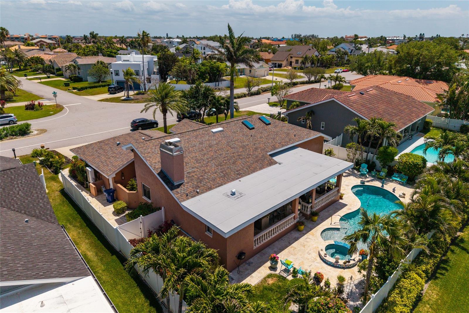 TIERRA VERDE UNIT 1 4TH REP - Residential