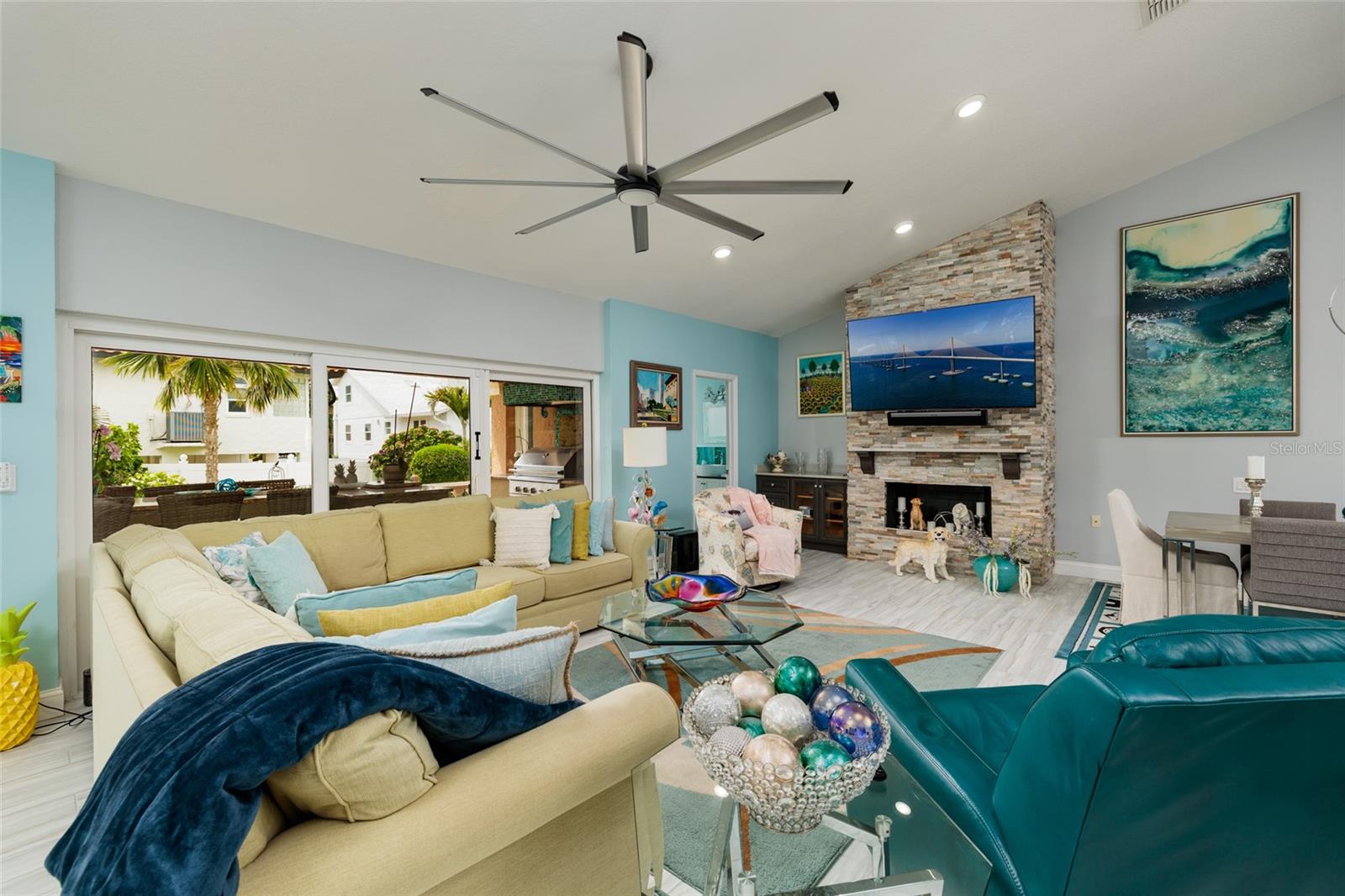 TIERRA VERDE UNIT 1 4TH REP - Residential