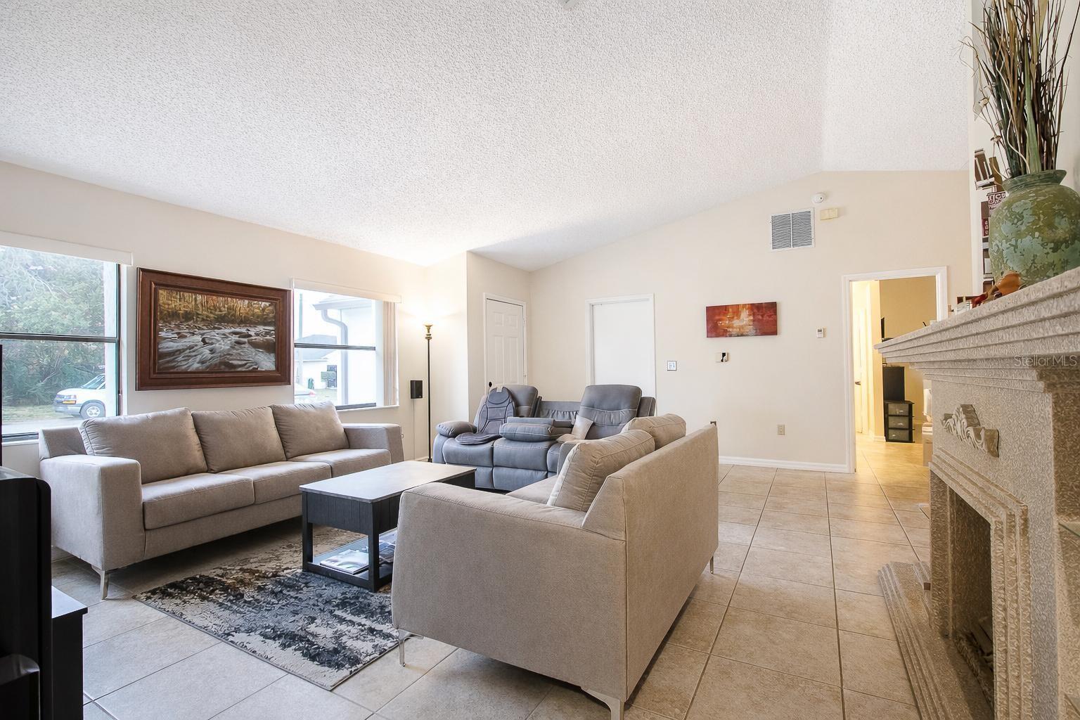 POINCIANA VILLAGE 1 NBHD 3 EAST - Residential