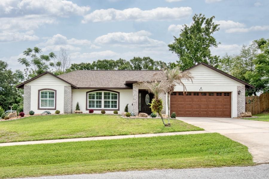 831 FORESTWOOD DR