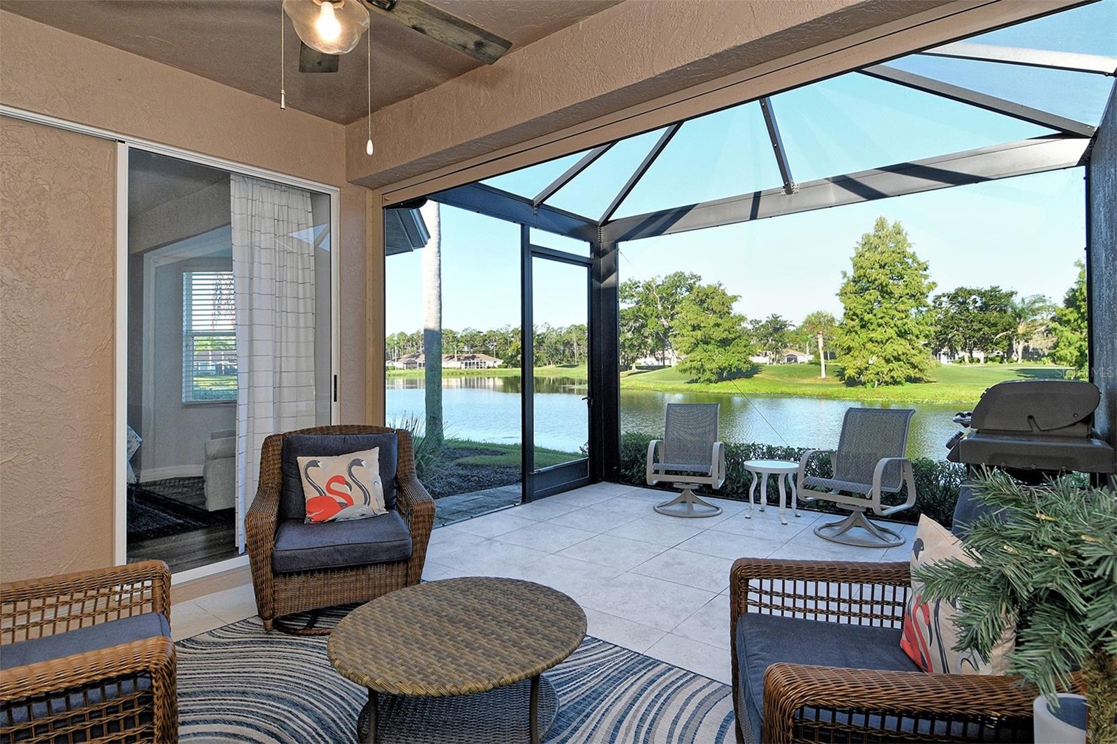 HERITAGE OAKS GOLF & COUNTRY CLUB - Residential