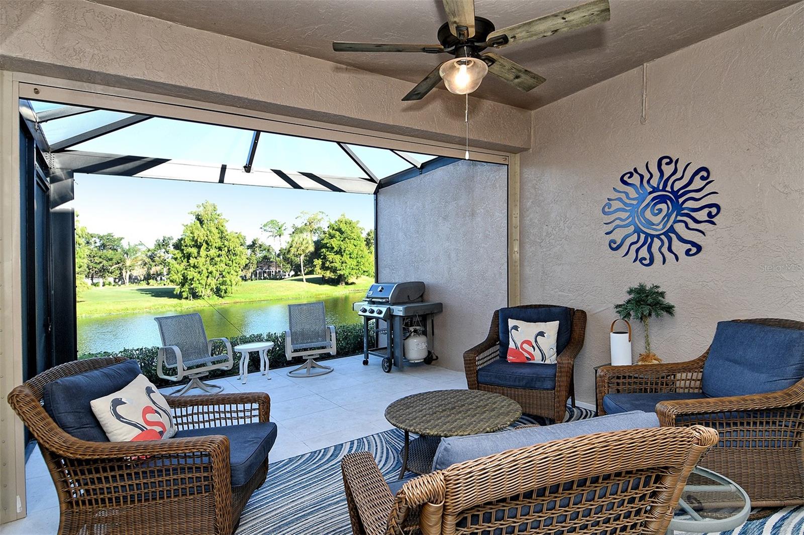 HERITAGE OAKS GOLF & COUNTRY CLUB - Residential