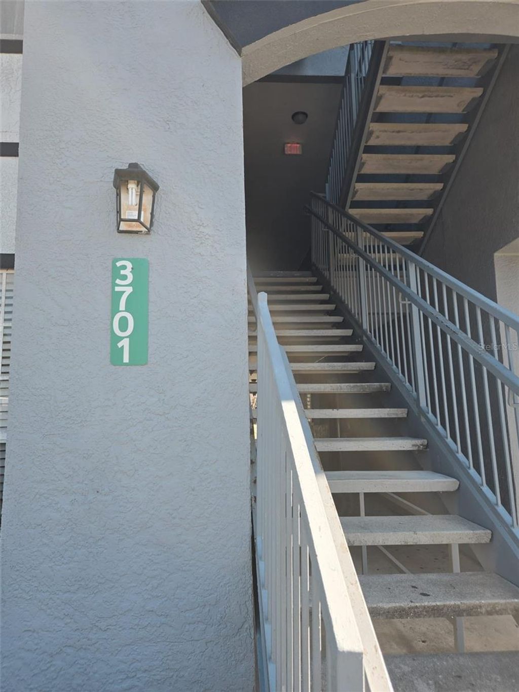 Photo of 3701 Castle Pines Lane #3926, Orlando, FL 32839 (MLS # R4910485)