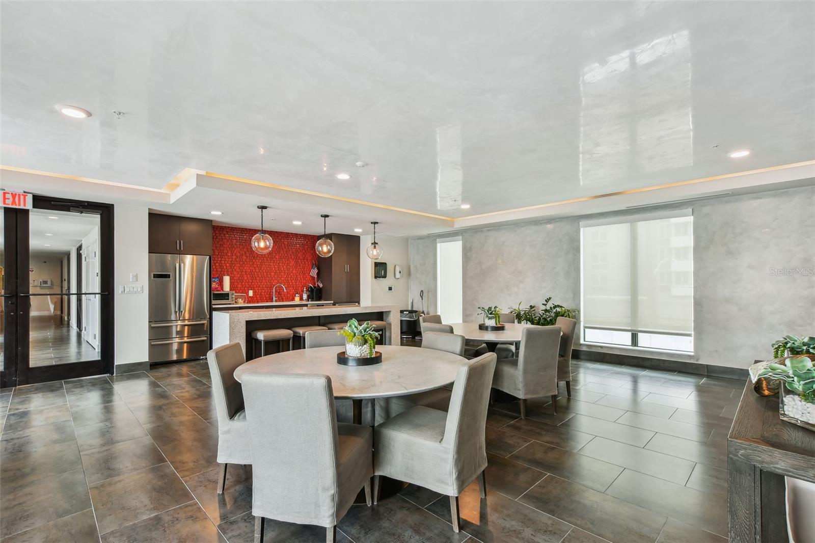 SALVADOR THE CONDO - Residential