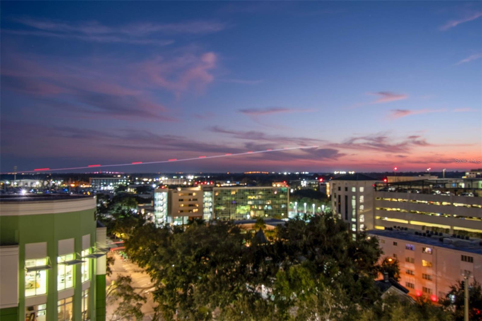 SALVADOR THE CONDO - Residential