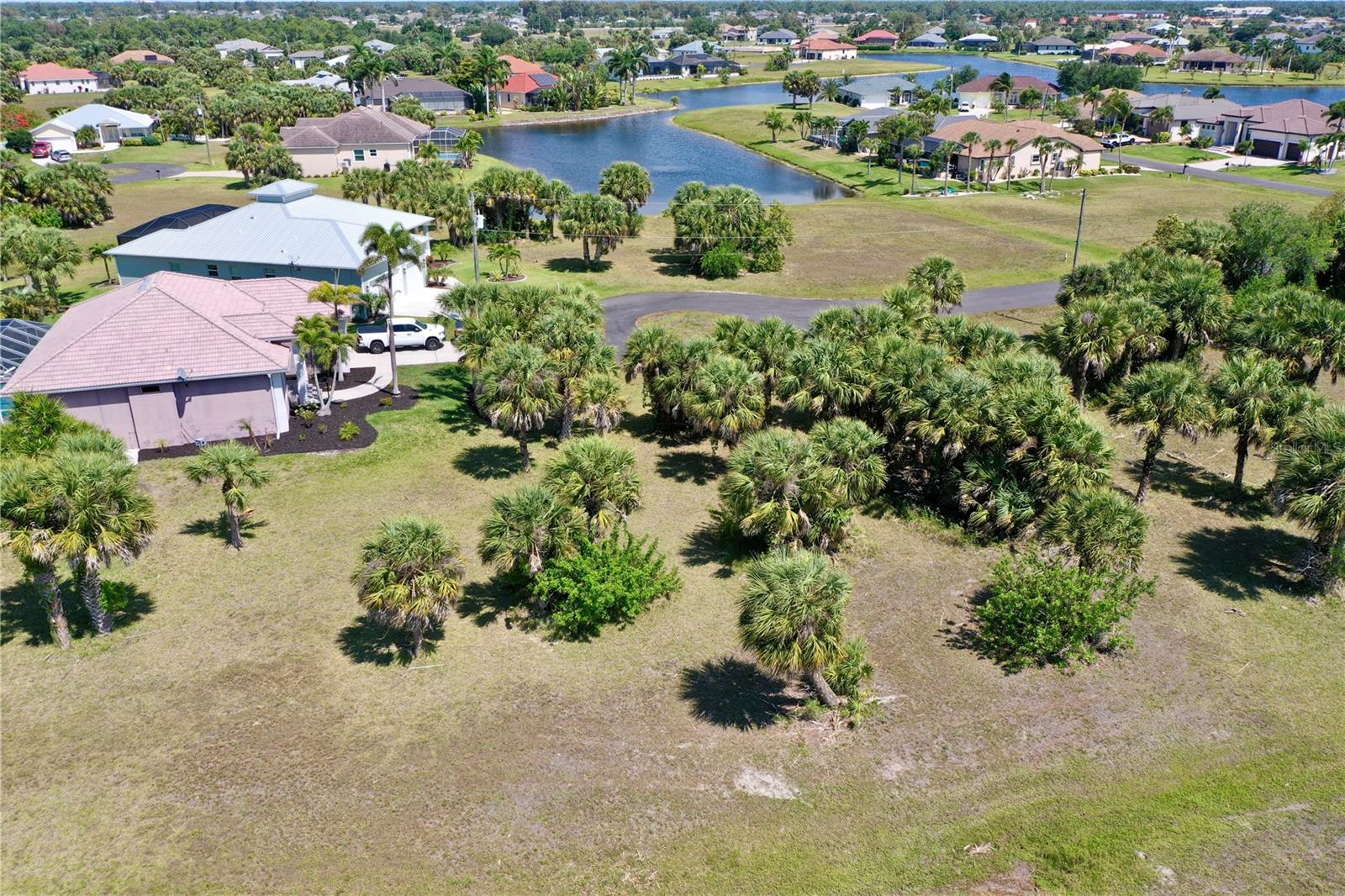 PUNTA GORDA ISLES SEC 21 - Land