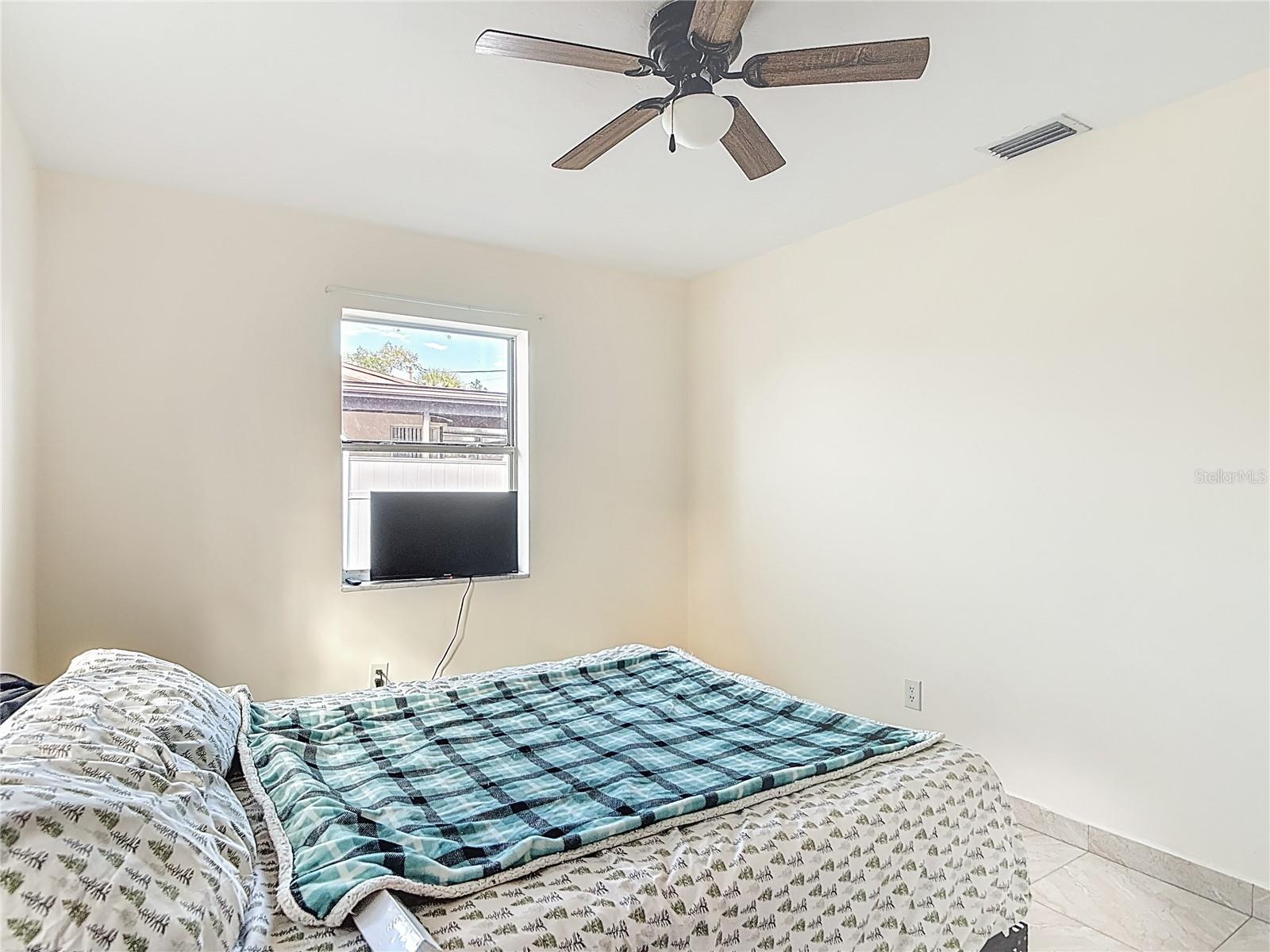 DELTONA LAKES UNIT 30 - Residential