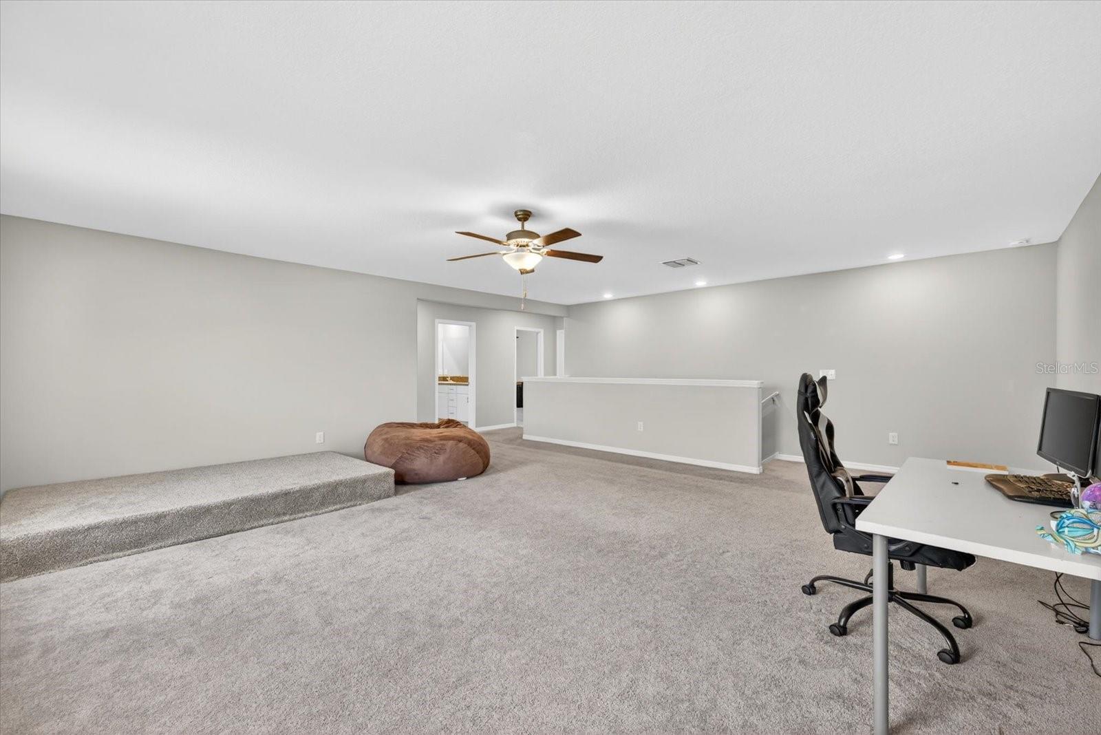 TOUCHSTONE PH 5 - Residential